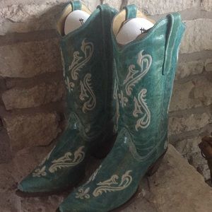 Corral Turquoise embroider boots  12m